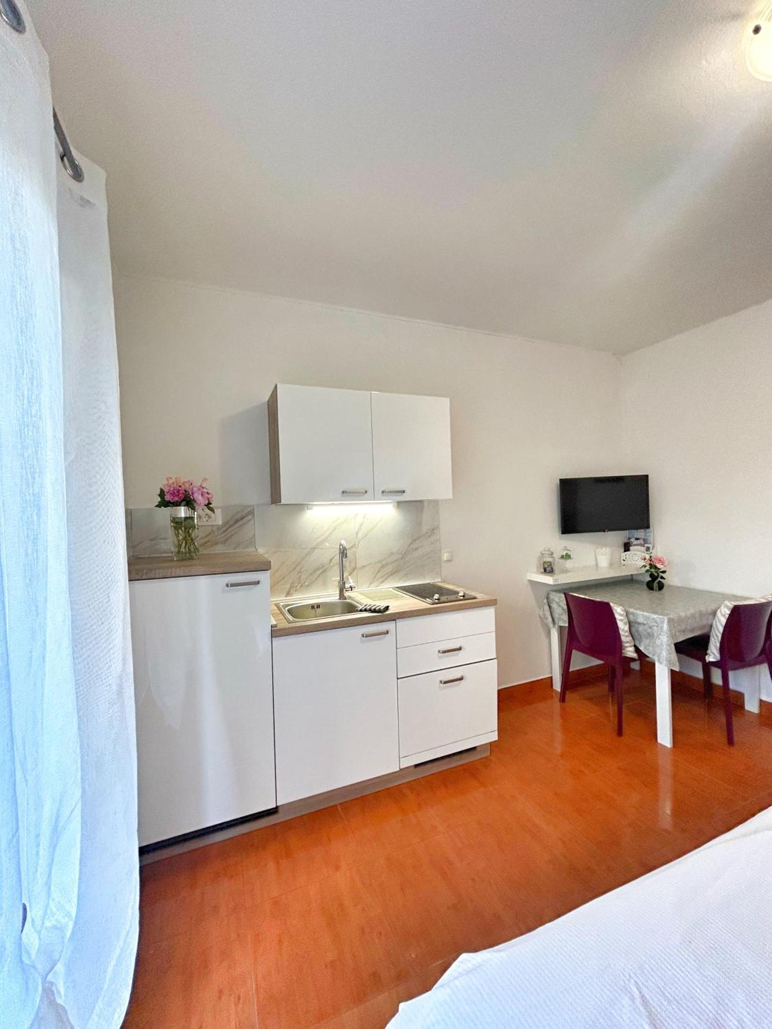 Apartments D&A ザダル エクステリア 写真
