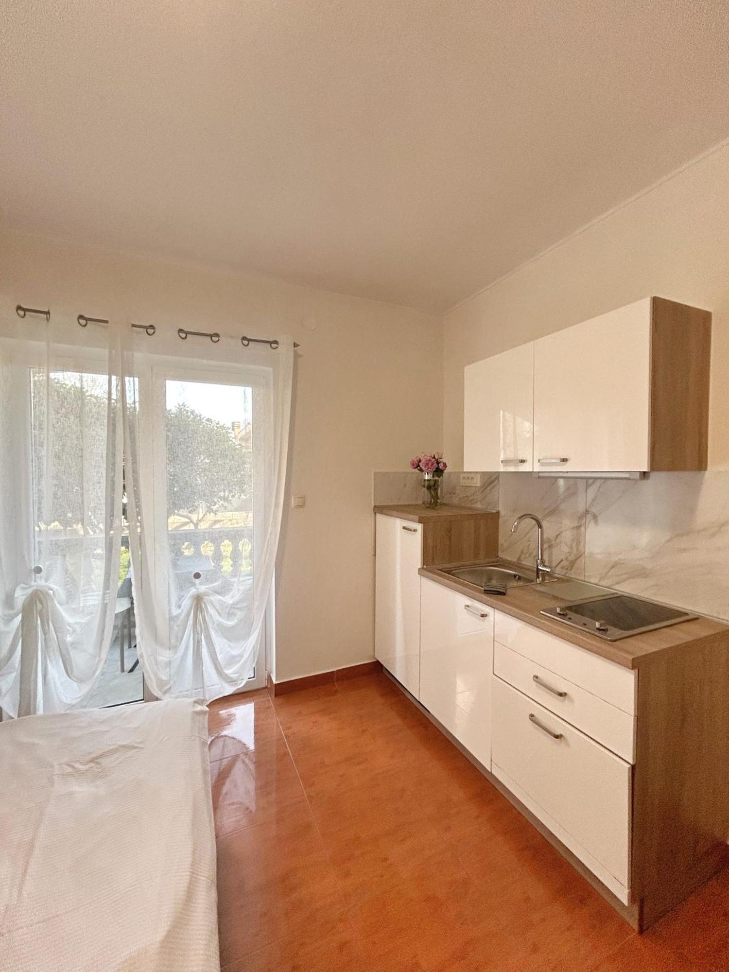 Apartments D&A ザダル エクステリア 写真